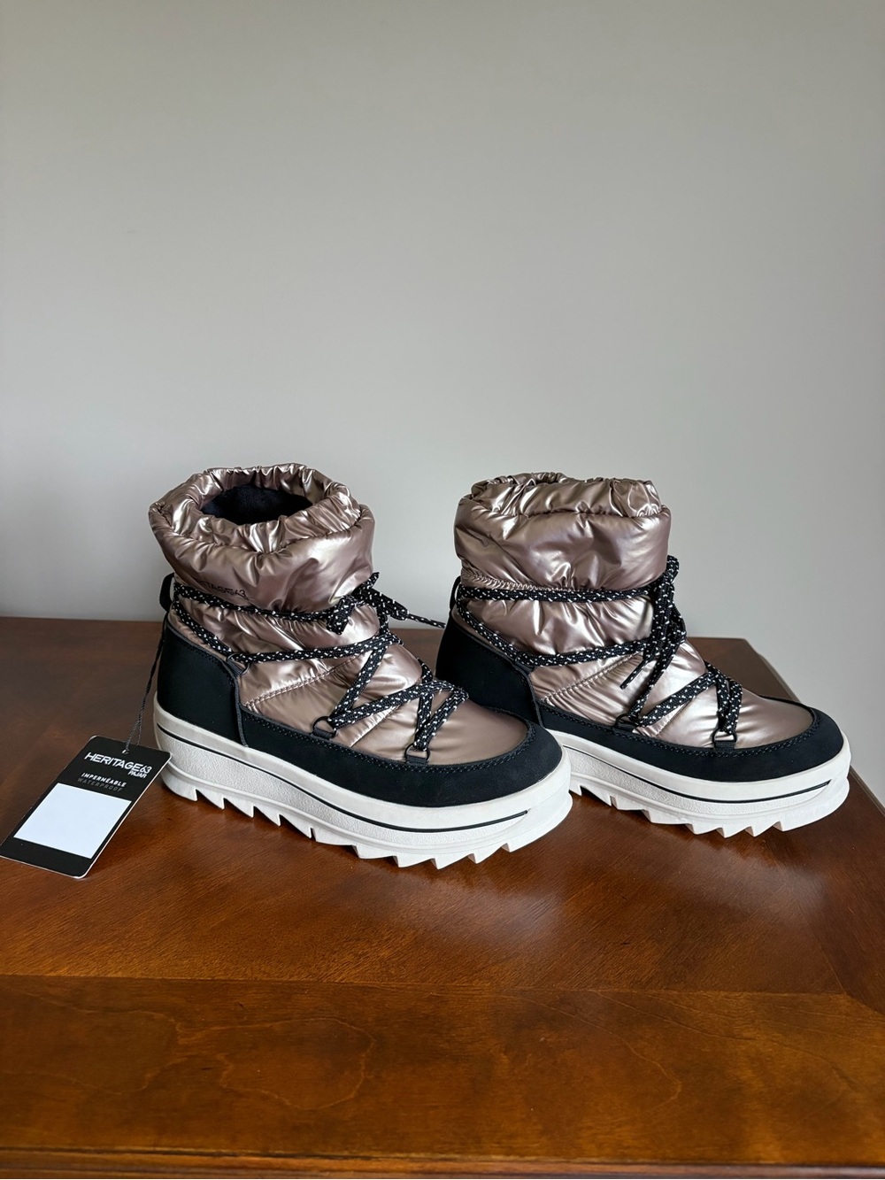Pajar Rose Gold and Black Insulated Platform Winter Boots - Women’s 7